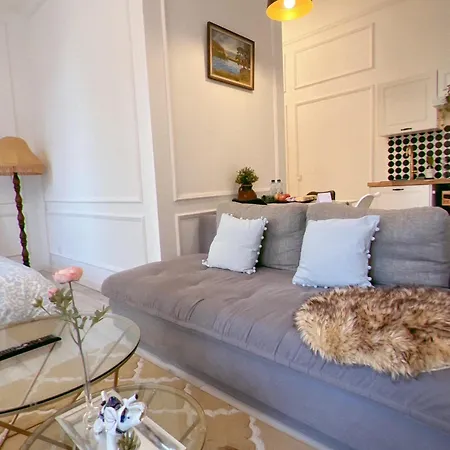Cozy Apartment