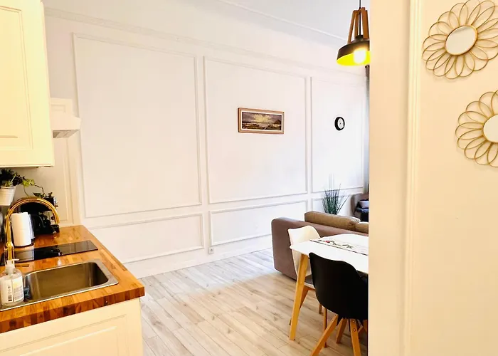 Cozy Апартаменты *